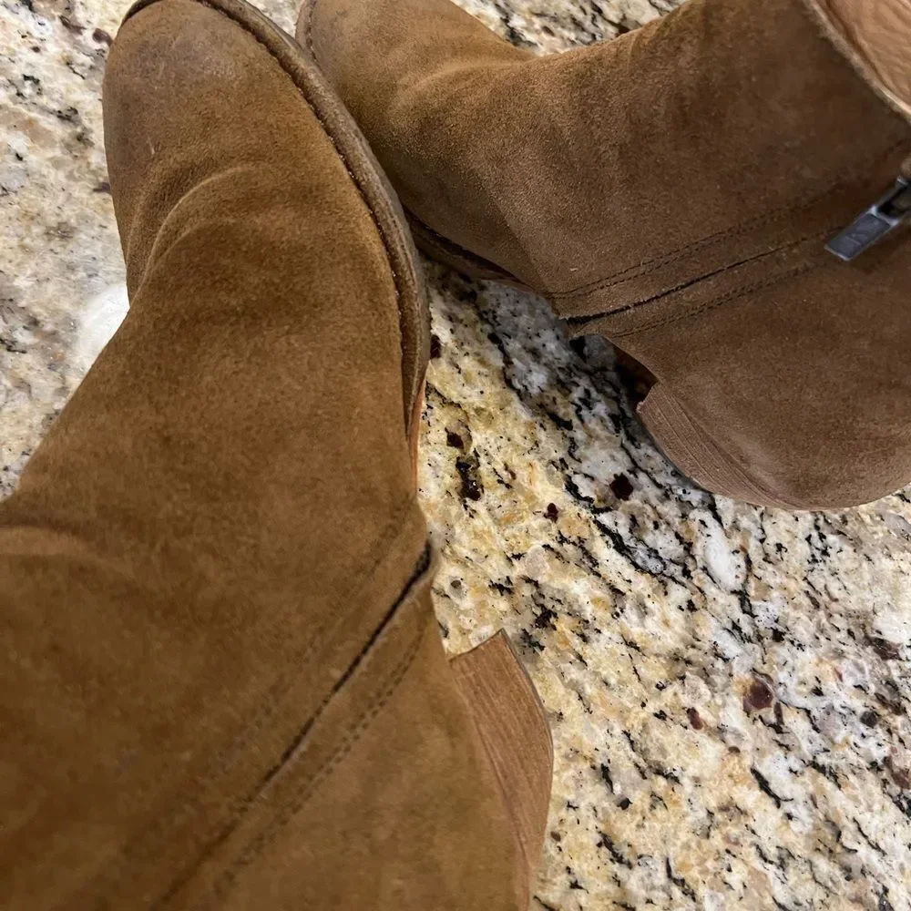 Clark ankle boots women’s 9.5